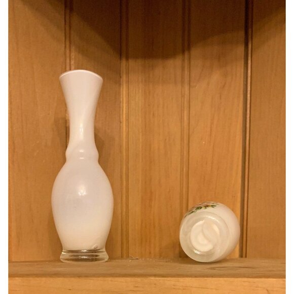Vintage White Milk Glass Bud Vases With Hand-Painted Floral Design Set Of 2 - Picture 3 of 7